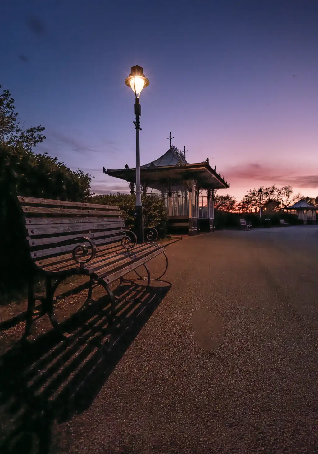 The Lamp on the Promenade